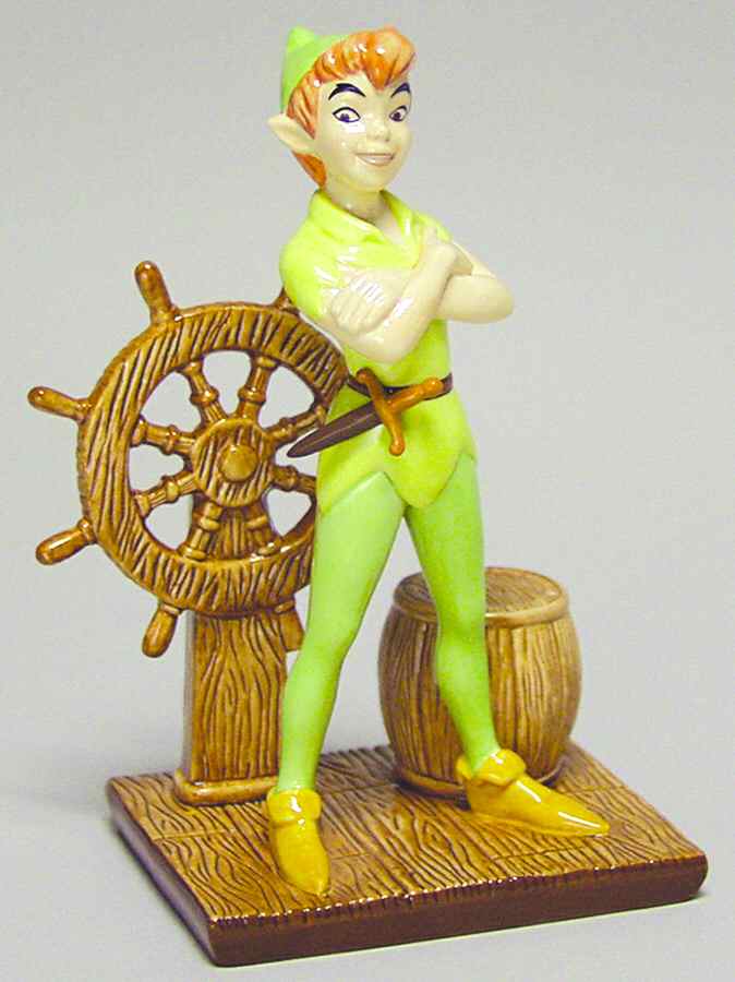 Peter Pan-Disney Showcase Peter Pan - With Box by Royal Doulton-1