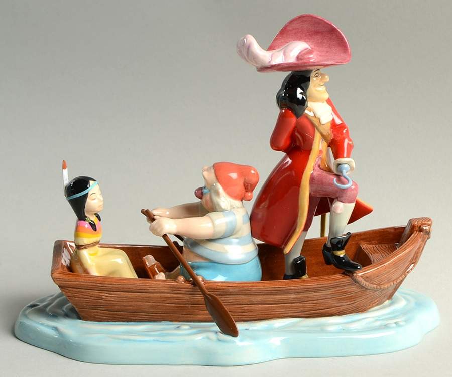 Peter Pan-Disney Showcase Heading For Skull Rock - Boxed by Royal Doulton-1