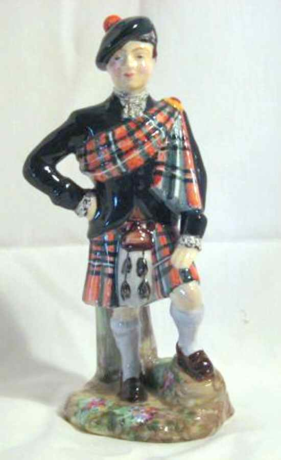 Radnor Figurine Macgregor - No Box by Radnor England-1