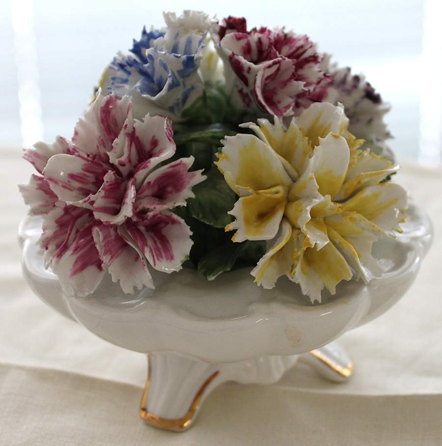 Radnor Figurine Flowers - No Box by Radnor England-1