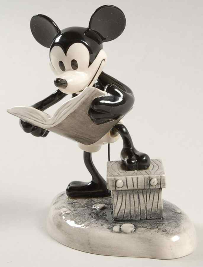 Walt Disney Showcase I Wish I Could Fly - No Box by Royal Doulton-1