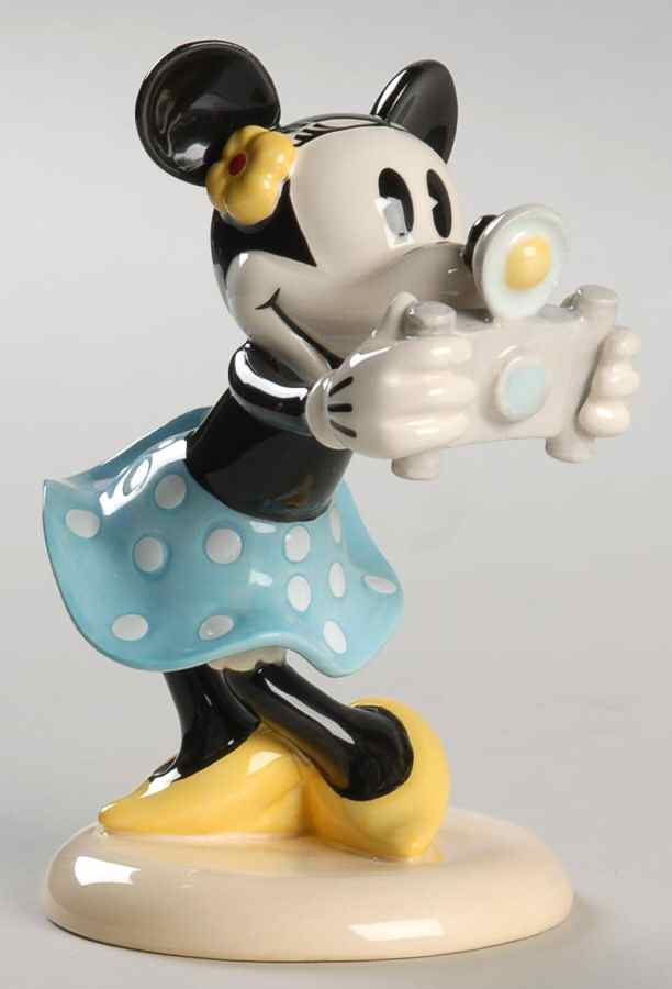 Mickey & Minnie Mouse Collection Minnie Mouse Smile - No Box by Royal Doulton-1