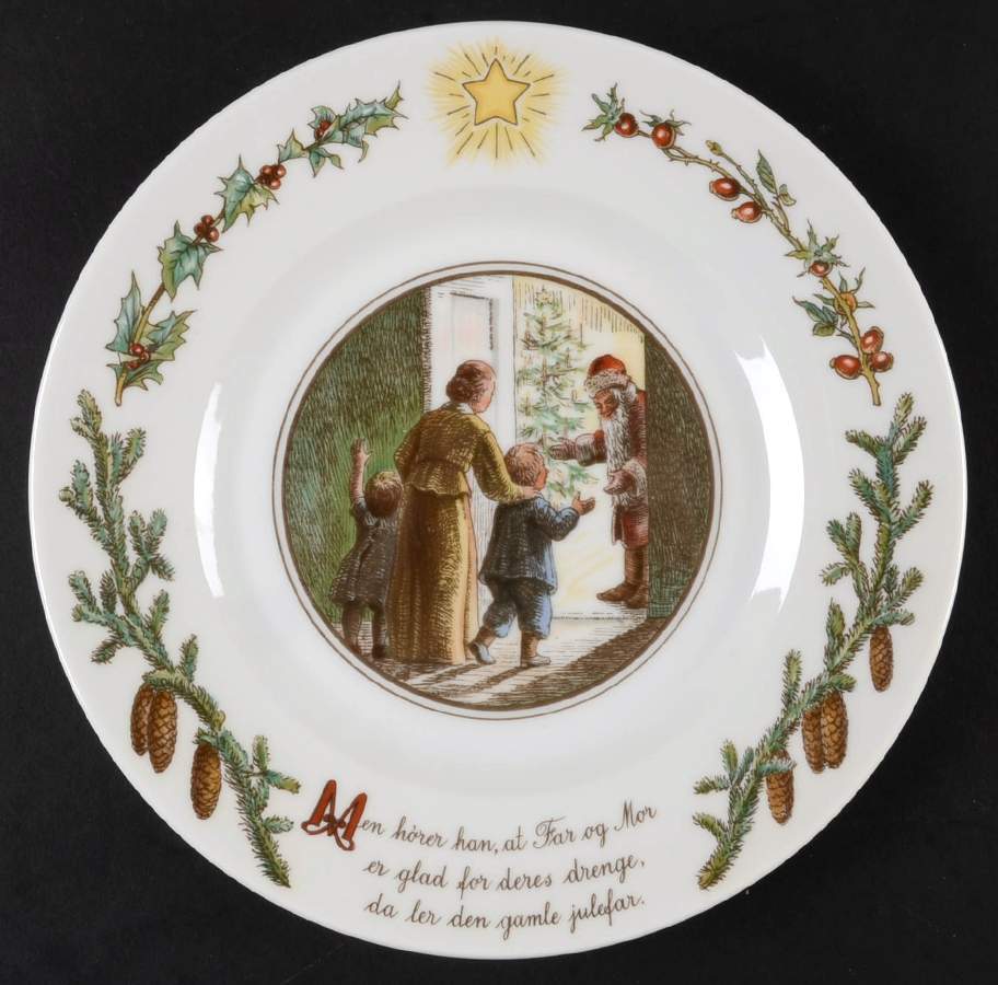 Peter's Christmas Old Father Christmas - No Box by Royal Copenhagen-1