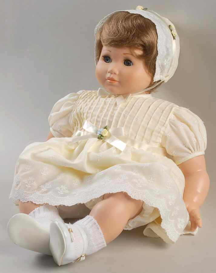 Suzanne Gibson Dolls Pricilla  Baby - With Box by Reeves International-1