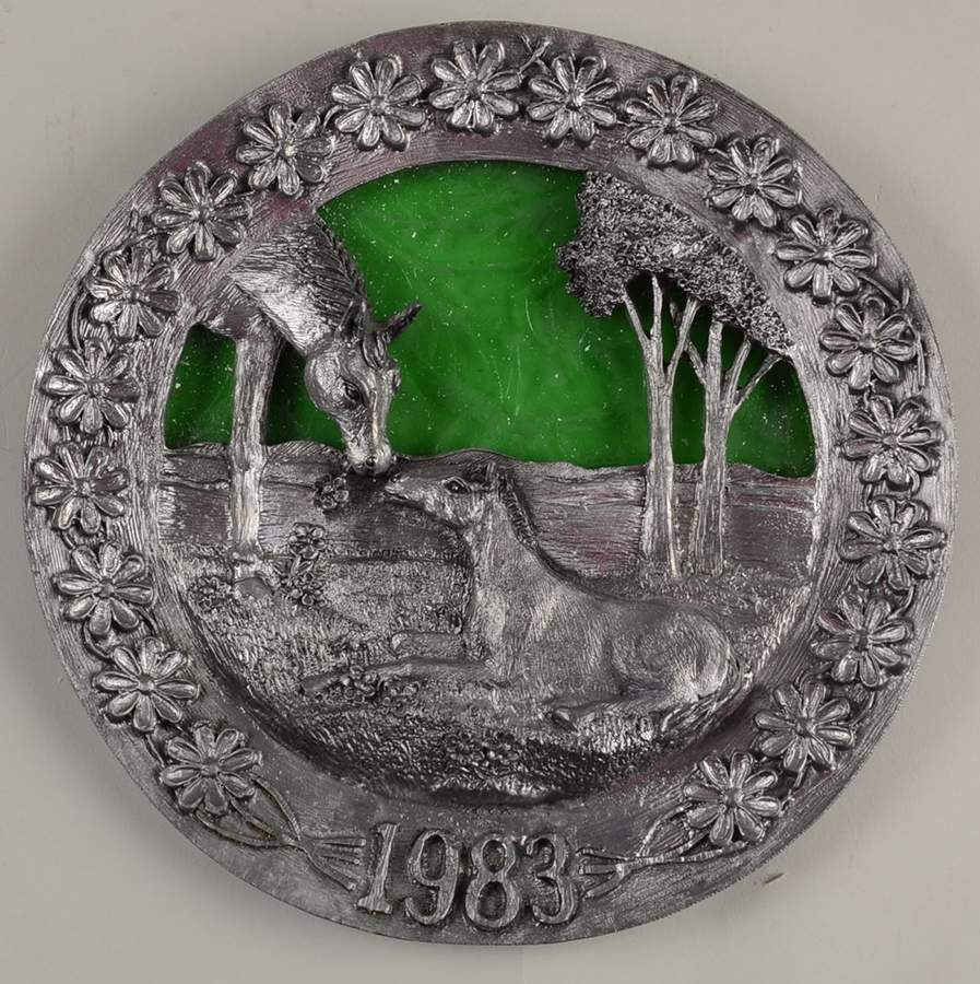 MOTHER'S DAY PEWTER PLATES Mare Colt&Flowers Mothers Day - No Box Nb1983 by Ricker Bartlett Casting Studio-1