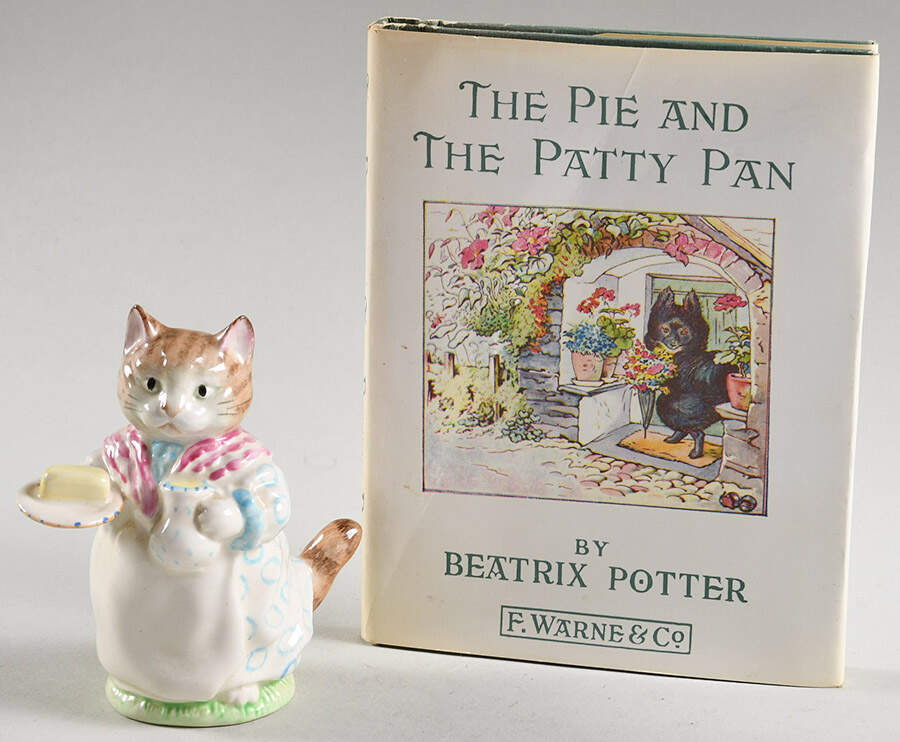Beatrix Potter Book & Figurine Set The Pie And The Patty Pan-Ribby - Boxed by Royal Doulton-1