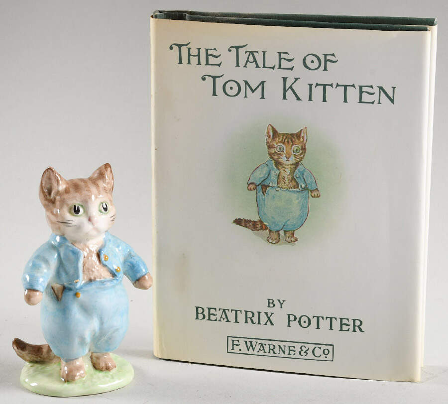 Beatrix Potter Book & Figurine Set The Tale Of Tom Kitten - Boxed by Royal Doulton-1