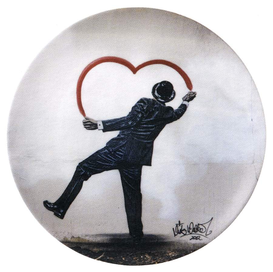 Street Art Love Vandal (Nick Walker) - No Box by Royal Doulton-1