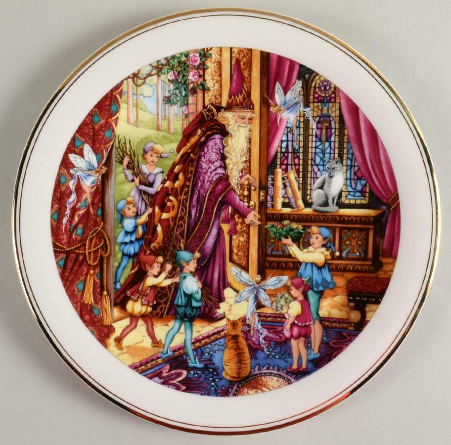 Spellbinder Plates Welcome Home-Wizard At The Door - No Box by Royal Doulton-1