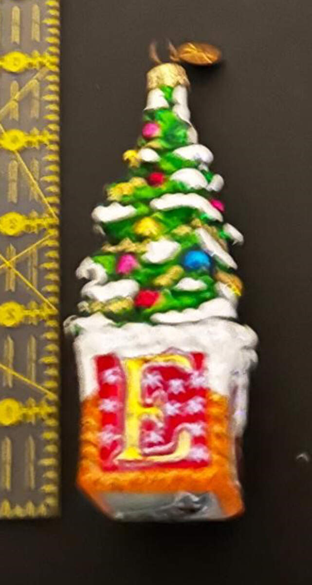 2000 Dated Ornaments Victorian Christmas Tree - No Box by Christopher Radko-1