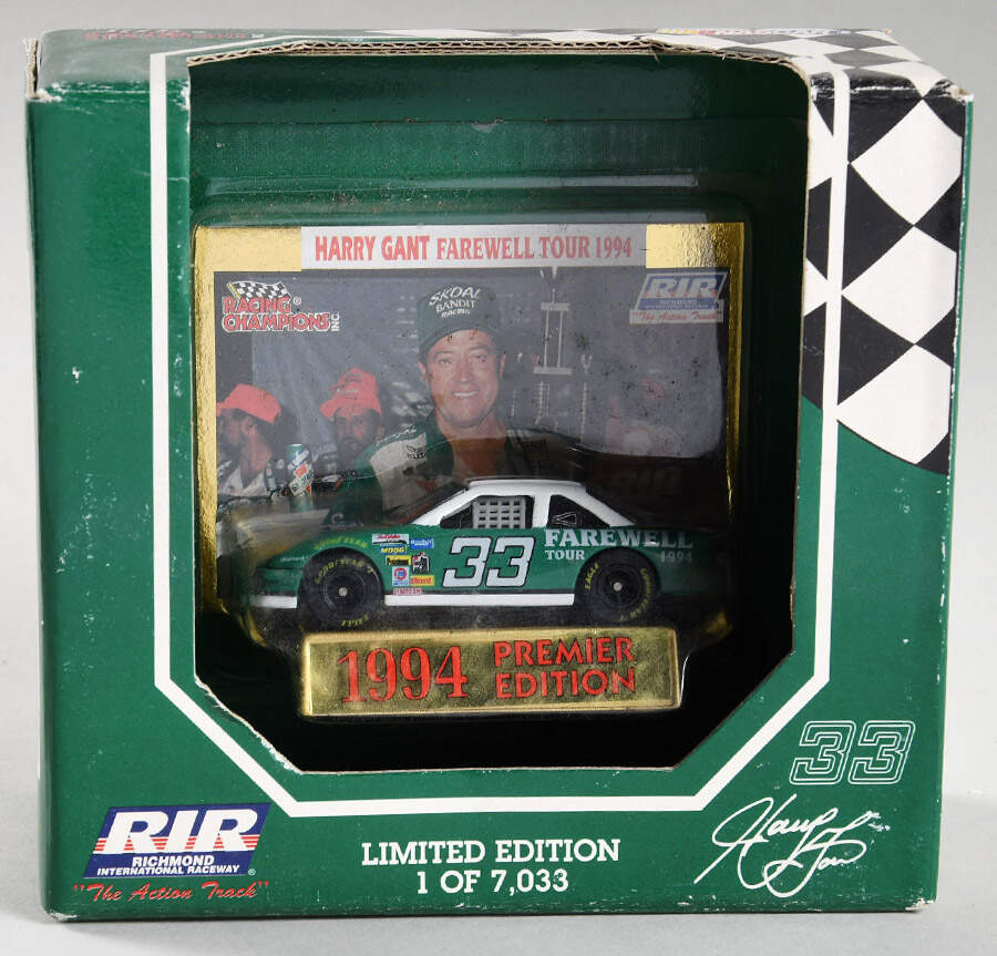 Harry Gant Farewell Tour Richmond International Speedway - Boxed by Racing Champions-1