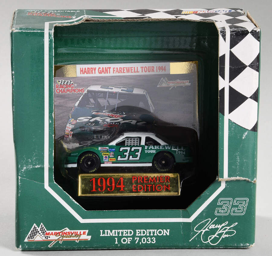 Harry Gant Farewell Tour Martinsville Speedway - Boxed by Racing Champions-1