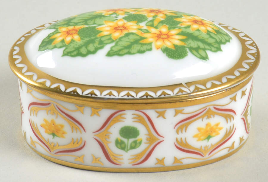 Floral Collection Celandine - Small - Boxed by Royal Crown Derby-1