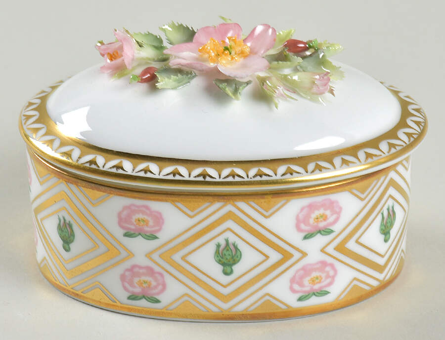 Floral Collection Wild Rose - Extra Large 3d Lid - No Box by Royal Crown Derby-1