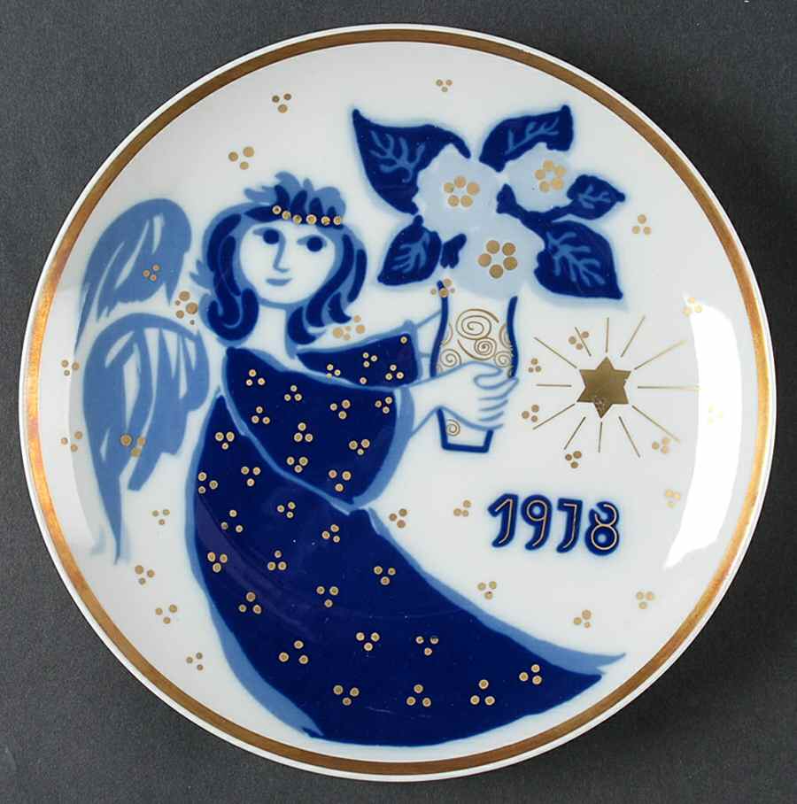 Santa Clara Christmas Plate Angel With Flowers - Boxed by Santa Clara-1