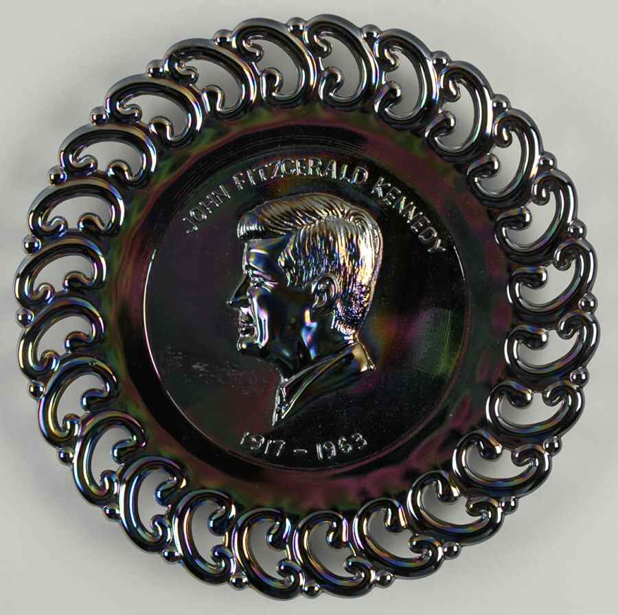 Famous Americans John F Kennedy - No Box by Smith Glass -1