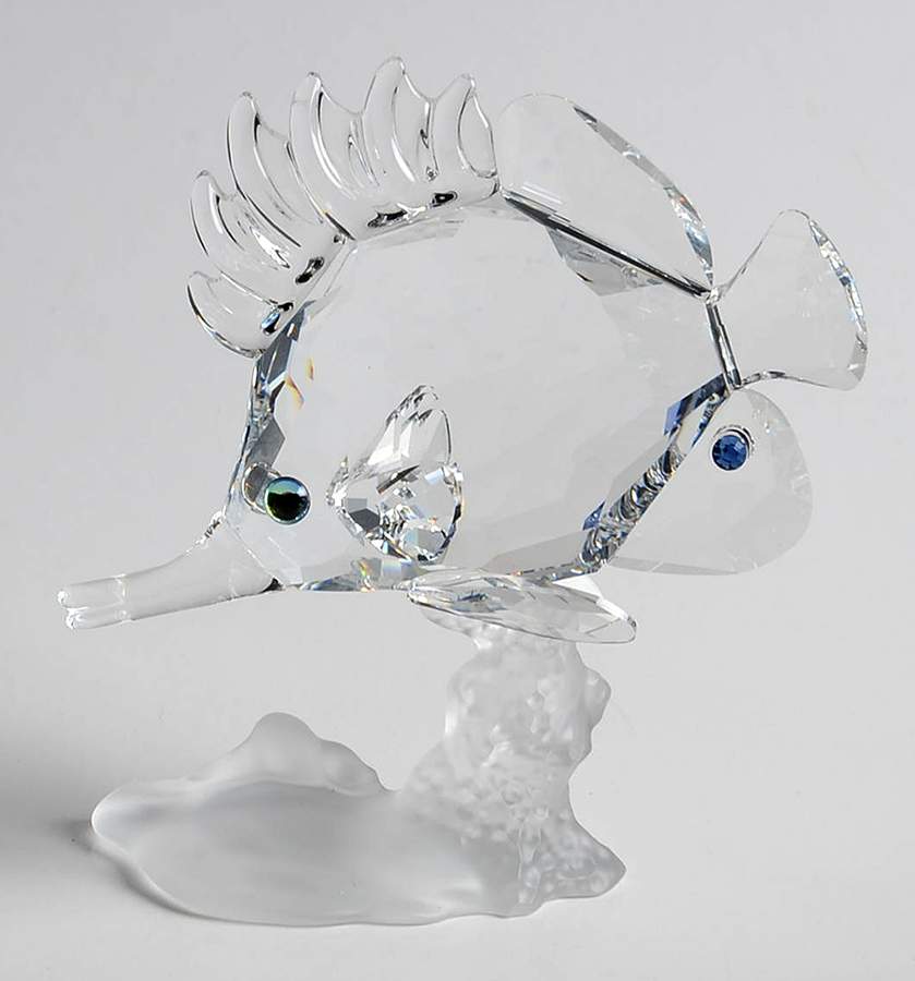 Aquatic Worlds Butterfly Fish-Longnose-Frosted Base - No Box by Swarovski-1