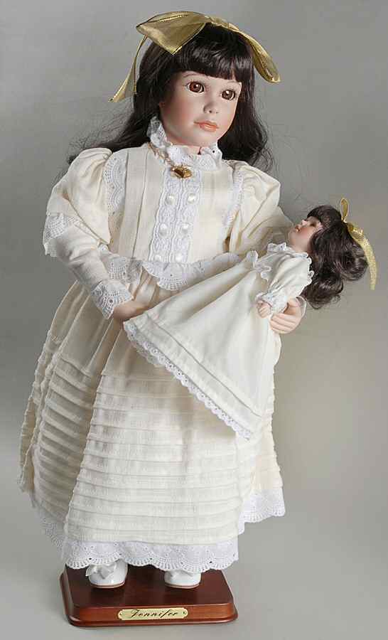 Connoisseur Doll Collection Jennifer - Boxed by Seymour Mann-1