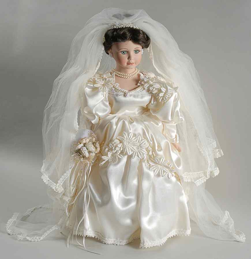 Connoisseur Doll Collection Southern Belle-Bride - Boxed by Seymour Mann-1