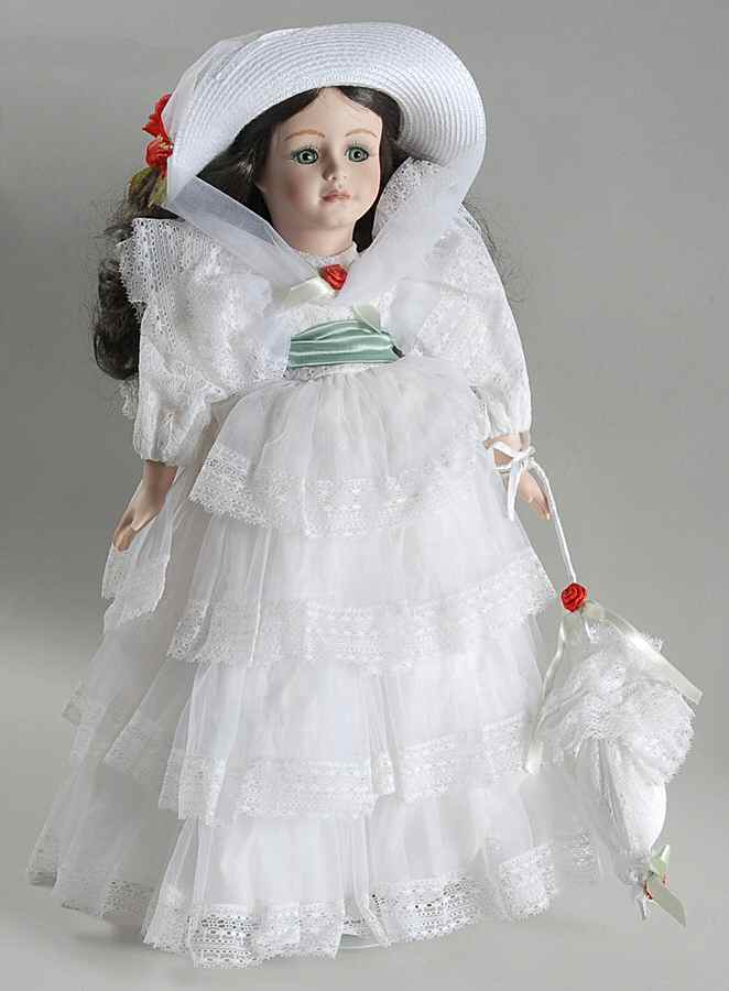 Connoisseur Doll Collection Scarlett-Bride - Boxed by Seymour Mann-1
