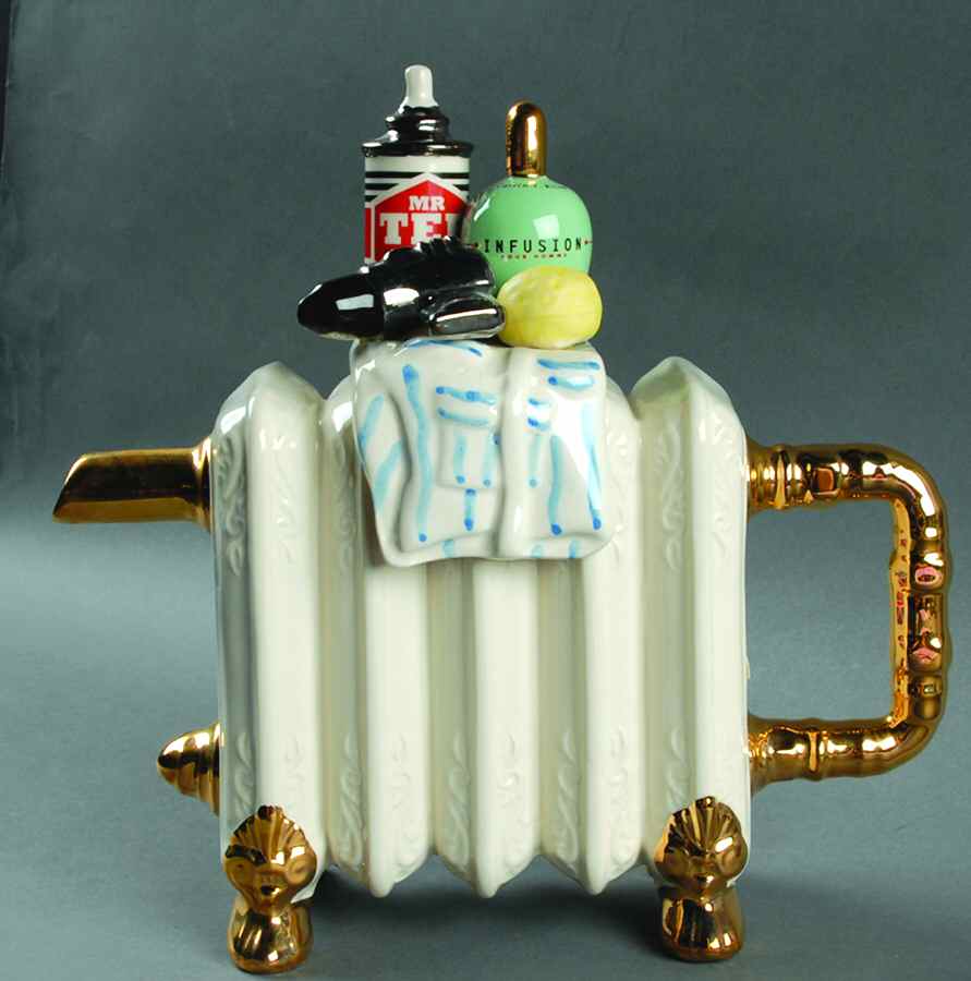 Swineside Tea Pot Bathroom Heater - No Box by Swineside Teapottery-1