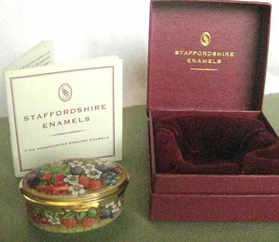 Connoisseurs Floral - Boxed by Staffordshire Enamels-1