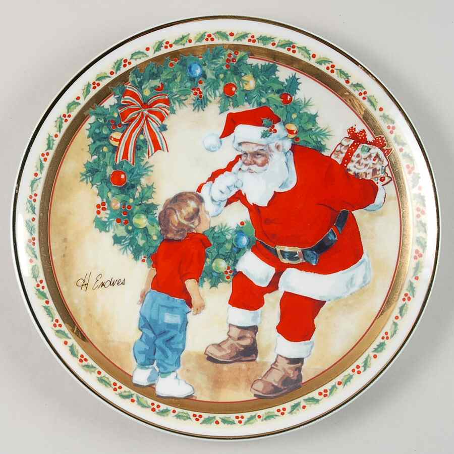 Helen Endres Christmas Plates Santa's Surprise - With Box by Swiss Colony-1