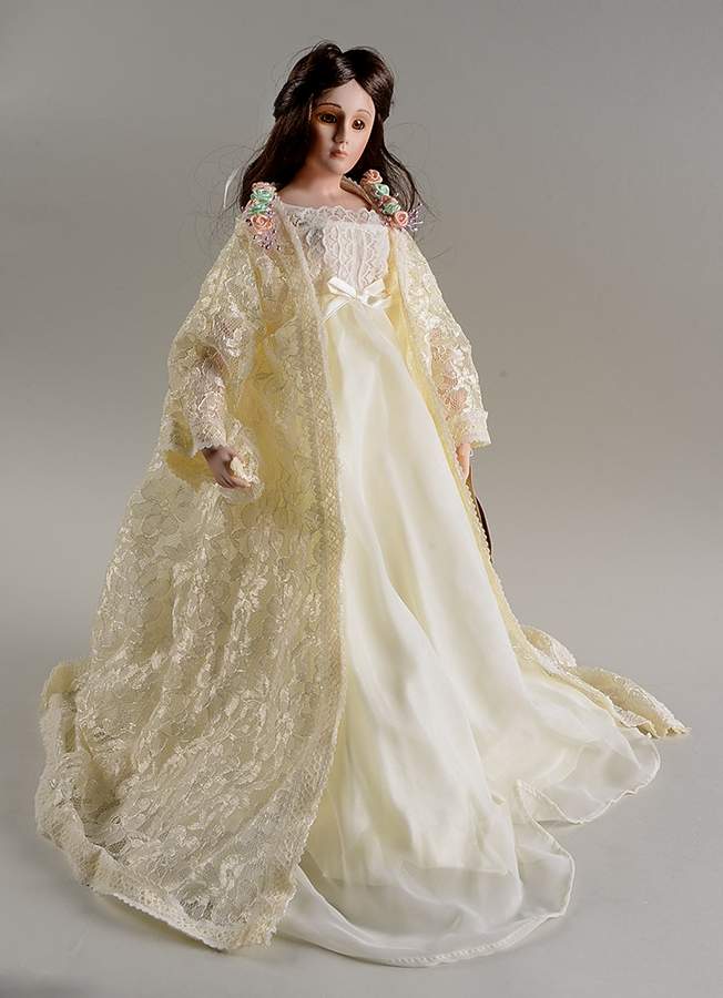 Signature Doll Series Violetta - Boxed by Seymour Mann-1