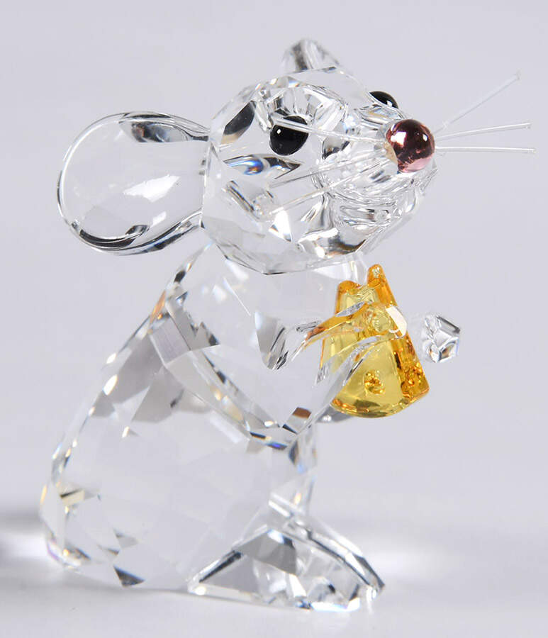 The Peaceful Countryside Mouse With Small Light Topaz Cheese - No Box by Swarovski-1