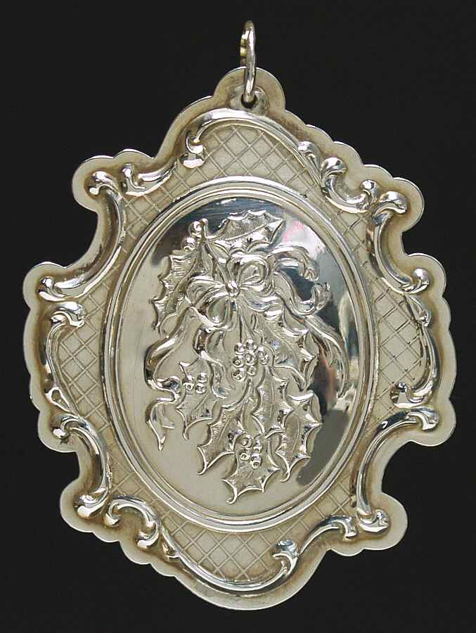 Flowers of Christmas Medallion Holly - No Box by Towle Silver-1