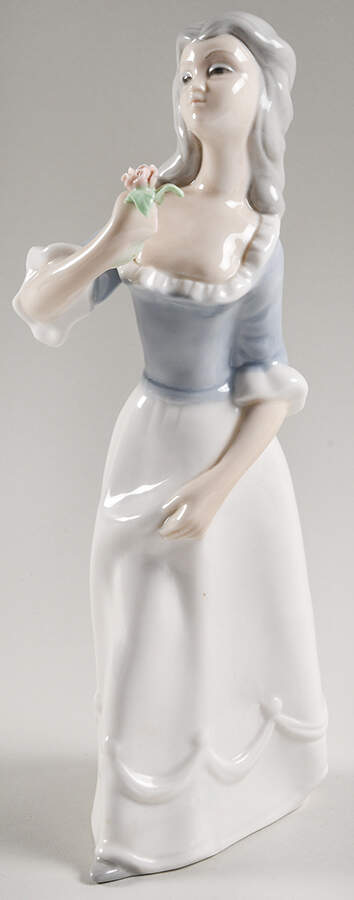 Tengra Figurines Lady Holding Rose - No Box by Tengra-Spain-1