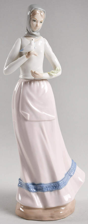 Torralba Figurine Lady With Dove - No Box by Torralba-1