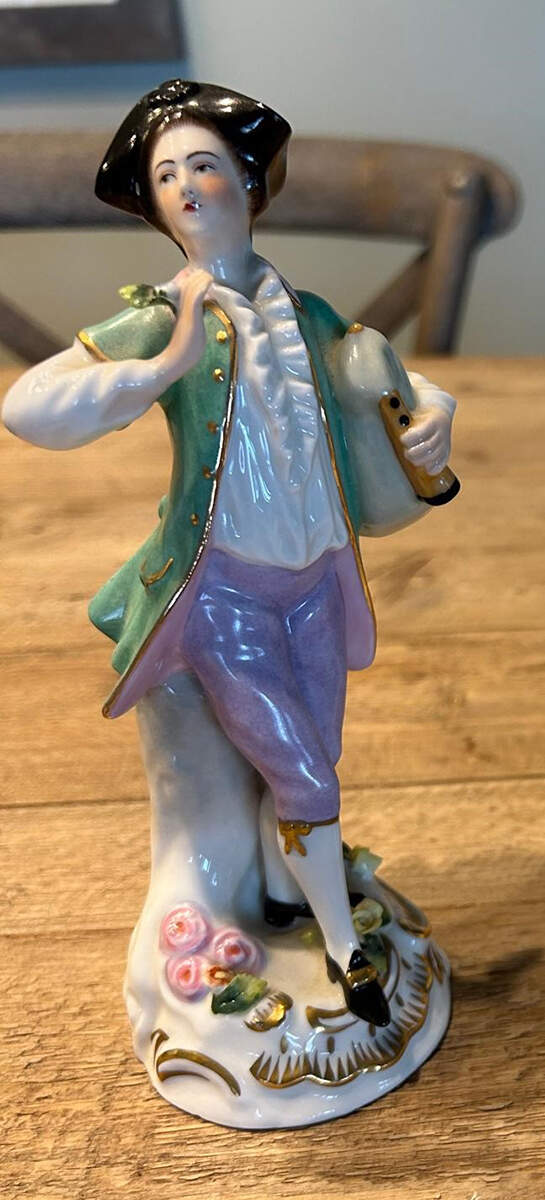 Vista Alegre Figurines Country Gentleman - No Box by Vista Alegre-1