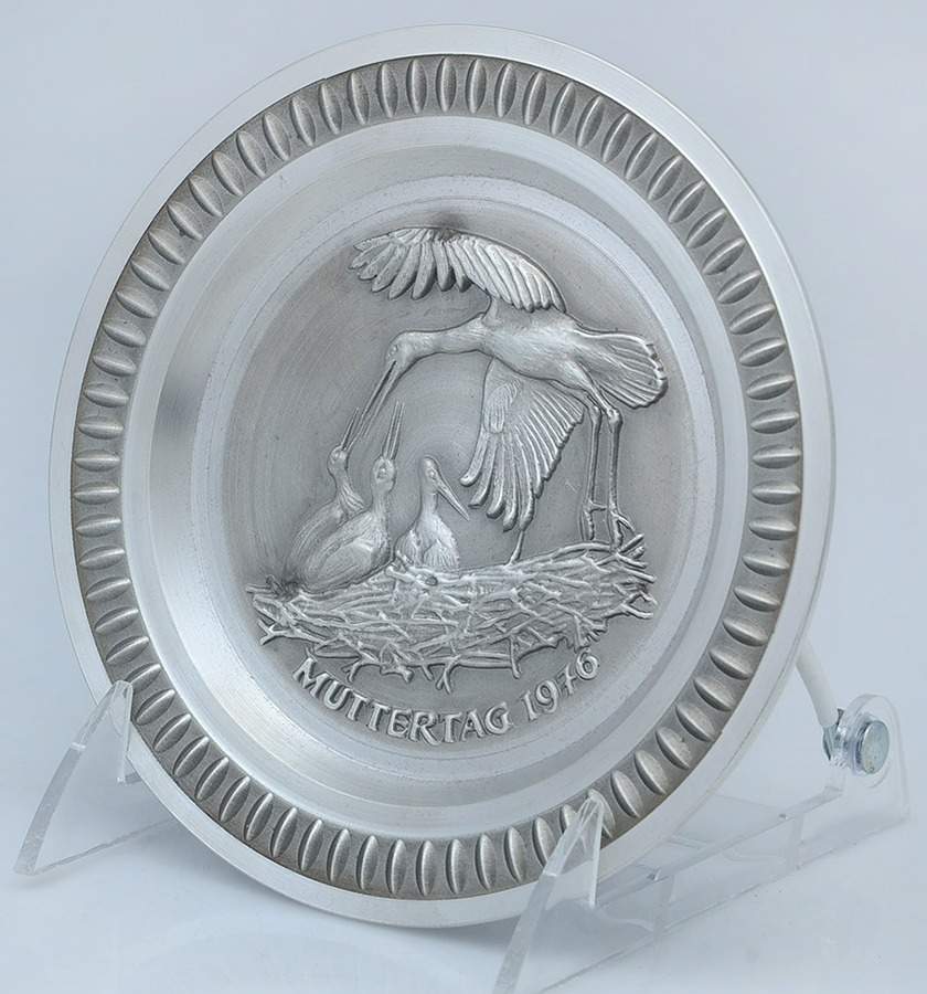 Mother's Day The Stork Family - With Box by Vogel-1