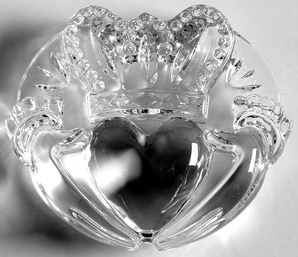 Waterford Crystal Paperweight Claddagh - Boxed by Waterford Crystal-1
