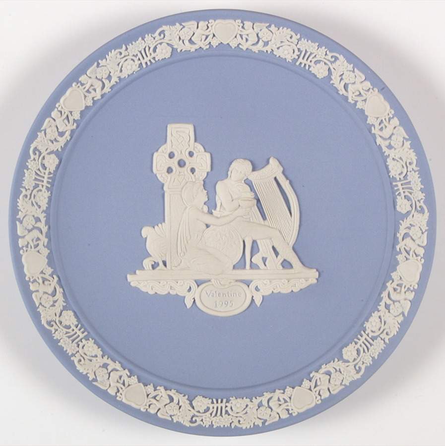 Famous Lovers Tristan And Isolde - No Box by Wedgwood-1