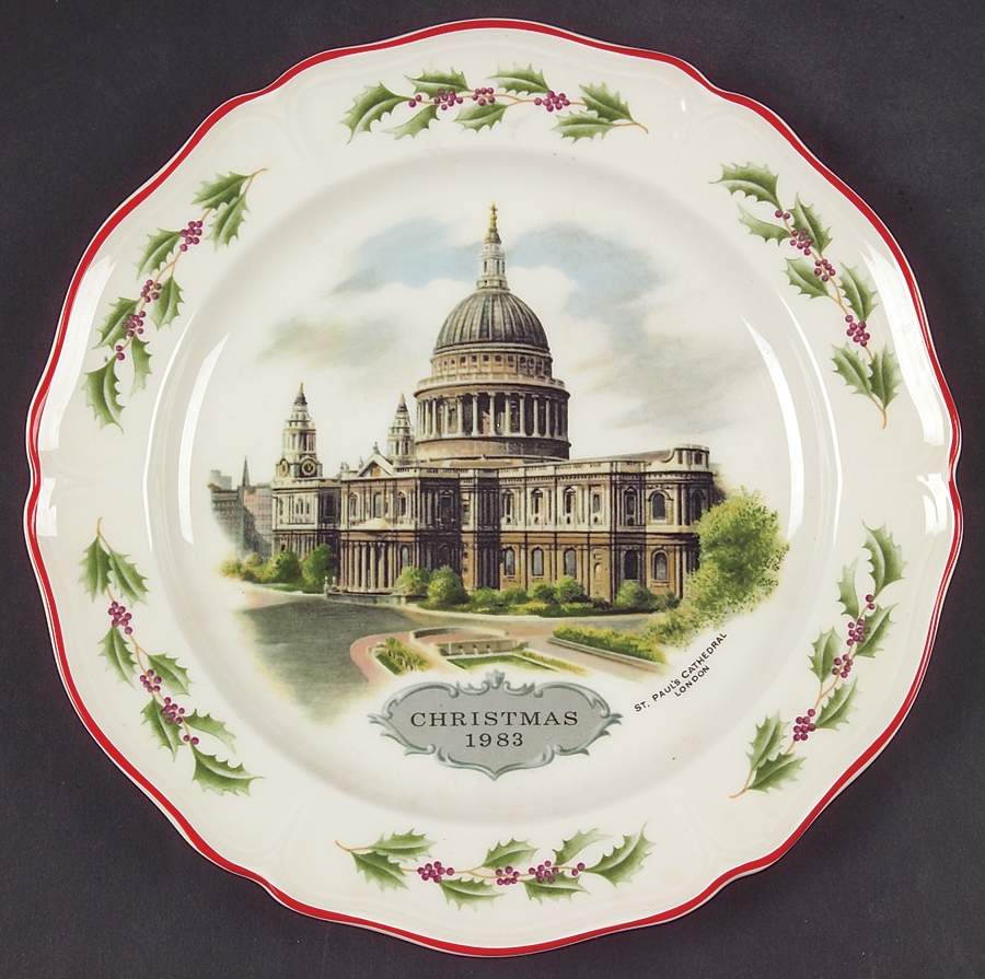 Christmas-Queen's Ware St Paul's Cathedral - No Box by Wedgwood-1