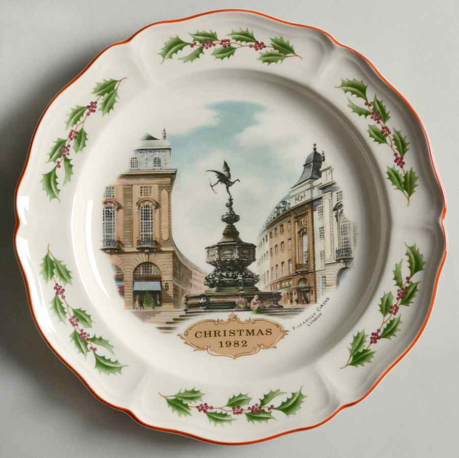 Christmas-Queen's Ware Picadilly Circus - No Box by Wedgwood-1