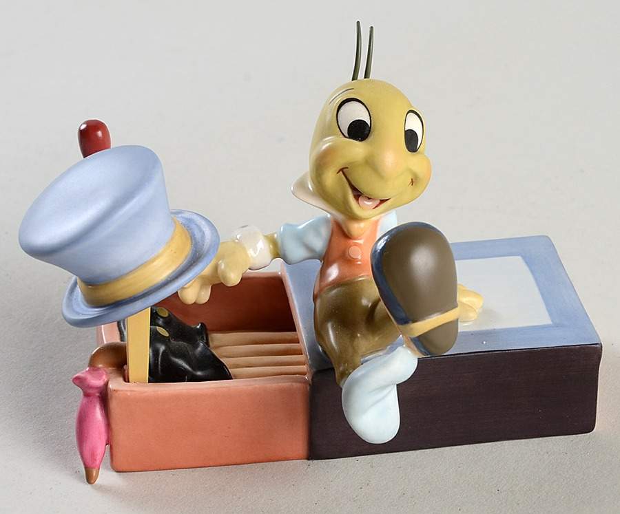 Pinocchio Let Your Conscience Be Your Guide-Jiminy - Boxed by Walt Disney Classics-1