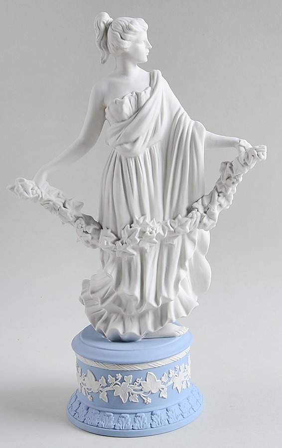 Dancing Hours Ivy Garland - No Box by Wedgwood-1