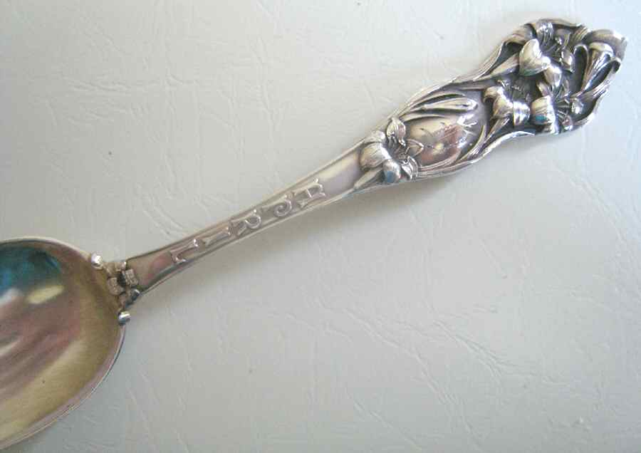Months of The Year-Spoon April - No Box by Watson-1