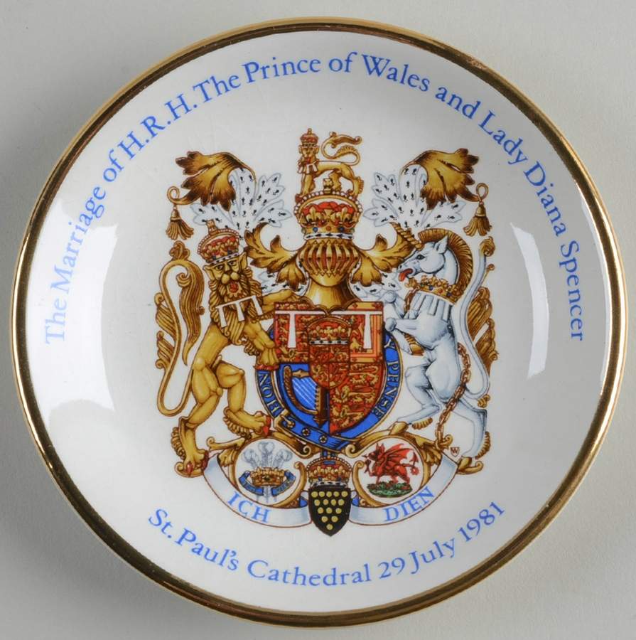 Wood & Sons Royalty Giftware Charles & Diana Wedding Tray - No Box by Wood & Sons-1