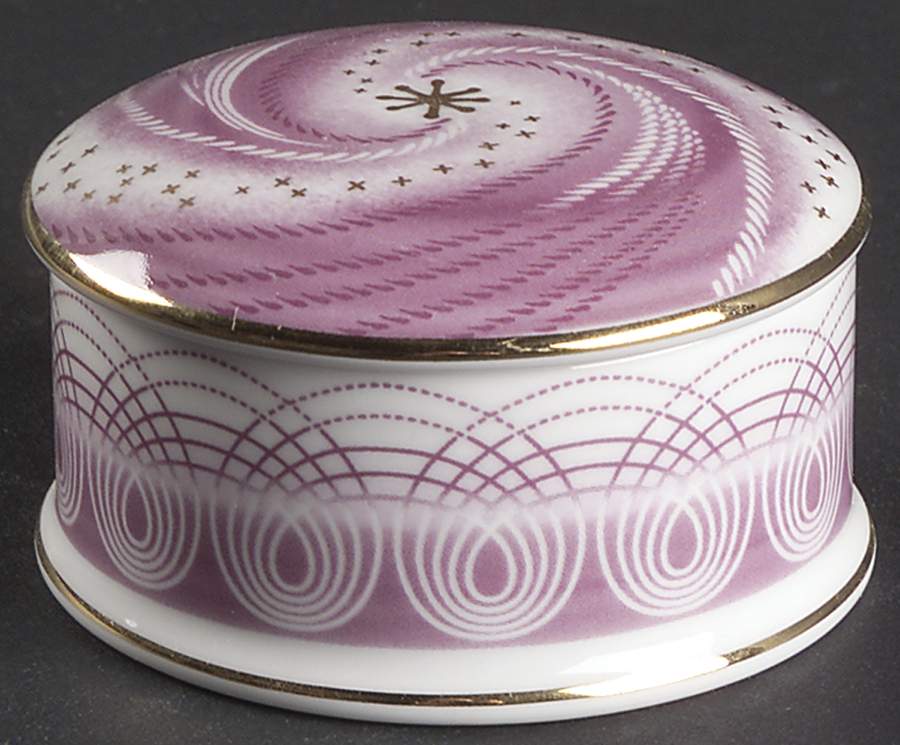 Wedgwood Royal Commemorative Giftware Elizabeth Ii Golden Jubilee Box - Boxed by Wedgwood-1
