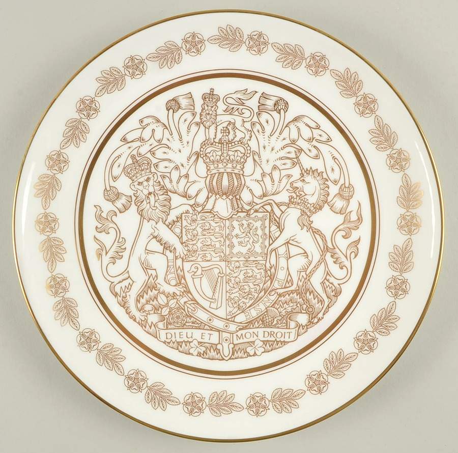 Wedgwood Royal Commemorative Giftware Queen's Silver Jubilee Appeal - No Box by Wedgwood-1