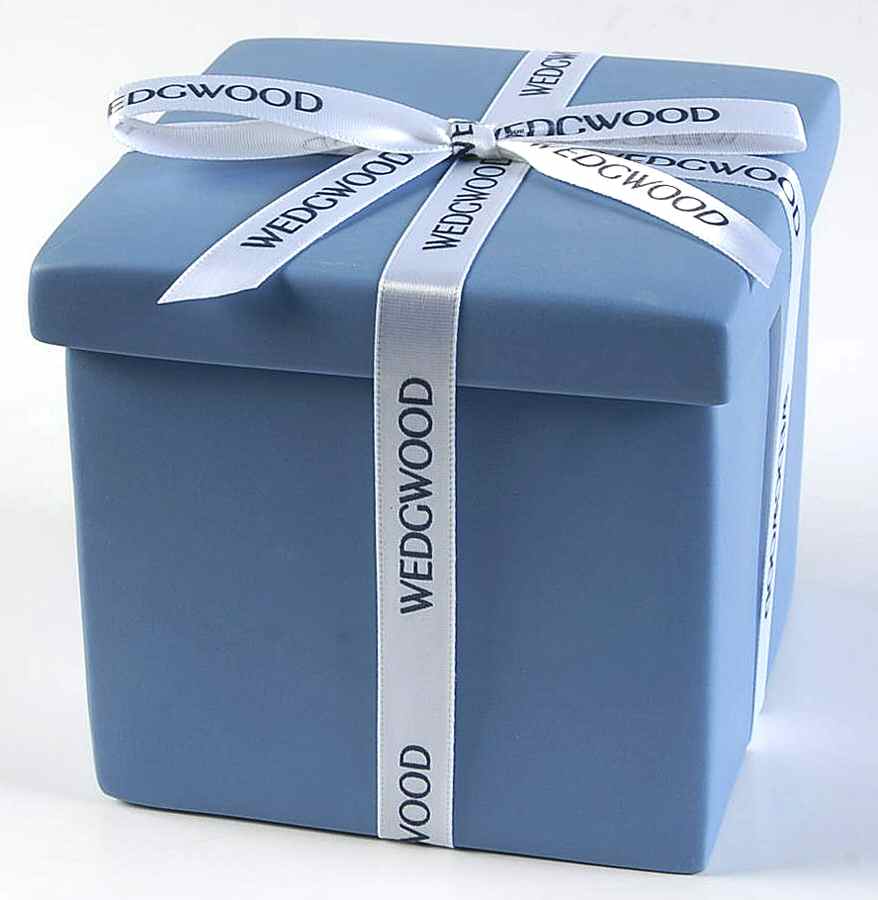 Wedgwood Giftware Jasperware Gift Box With Ribbon - No Box by Wedgwood-1