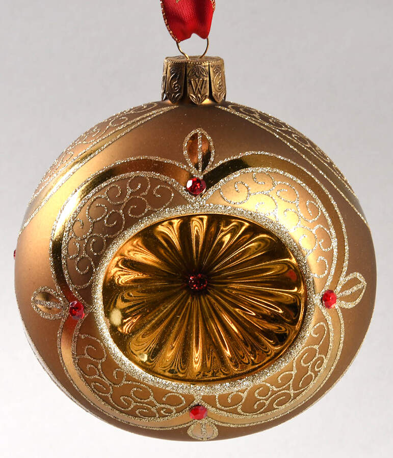 Holiday Heirloom Red and Gold Celtic Gold Ball With Reflector - No Box by Waterford Crystal-1