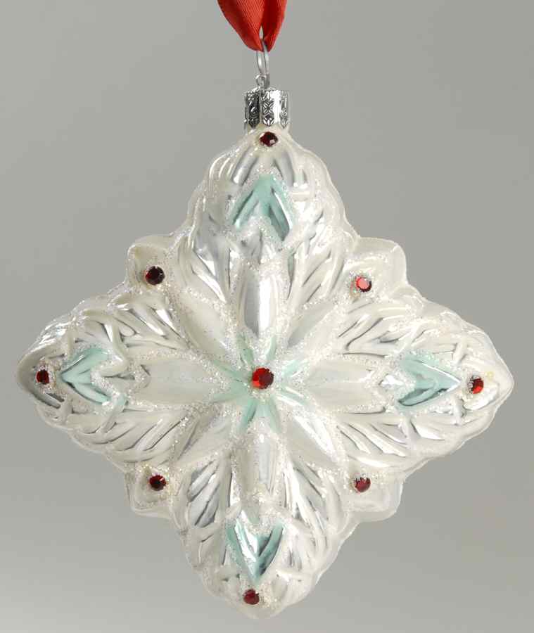 Holiday Heirlooms Ornaments Snowflake-3rd Edition - Boxed by Waterford Crystal-1