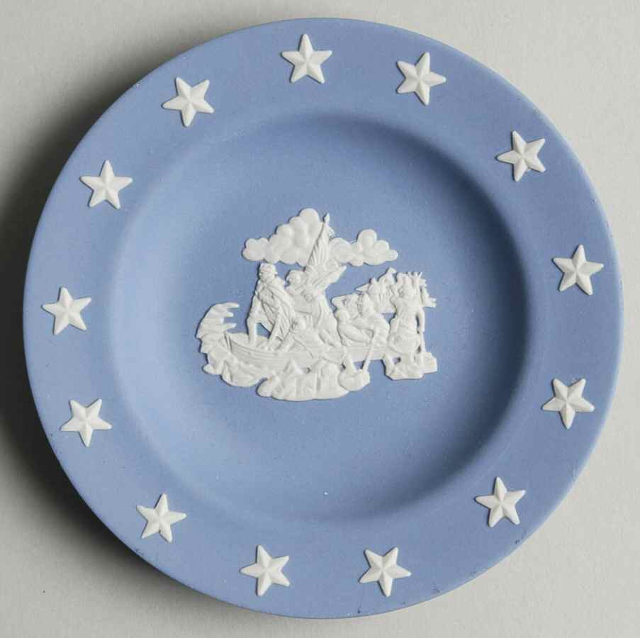 Bicentennial Miniature Plate Crossing The Delaware - No Box by Wedgwood-1