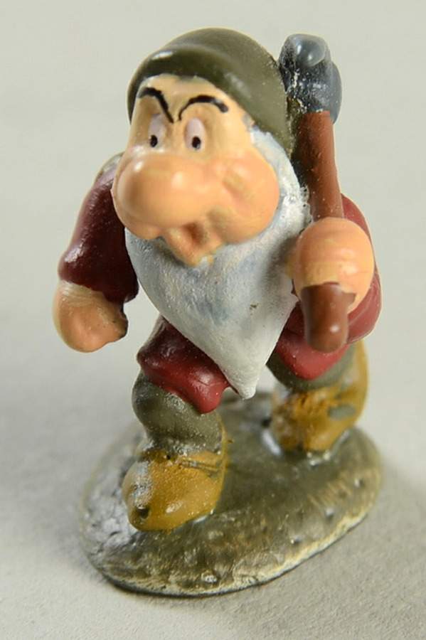 Enchanted Places-Snow White & the Seven Dwarfs Grumpy - No Box by Walt Disney Classics-1