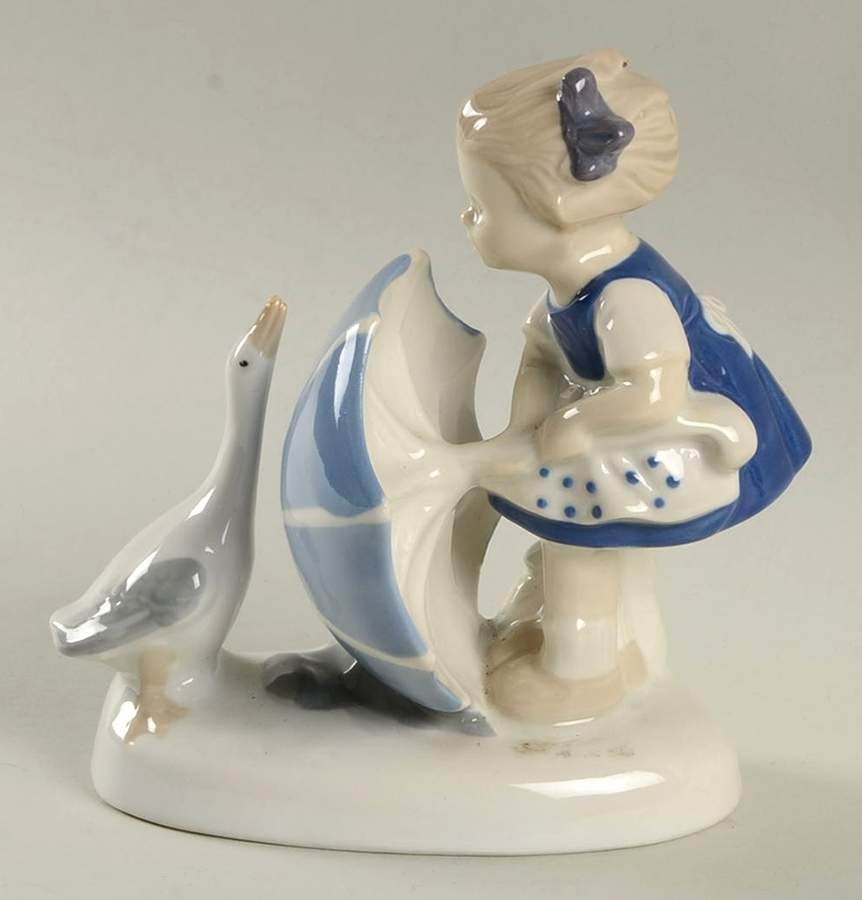 Wagner & Apel Figurines Girl With Goose - No Box by Wagner & Apel-1